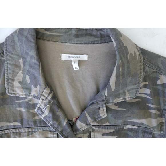 Womens Floral Embroidered Camo Jacket MEDIUM Cropped Cotton Military - Picture 7 of 9